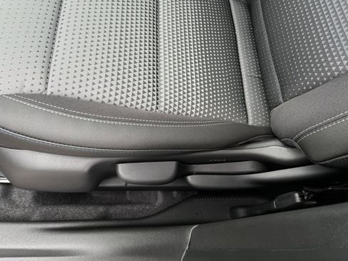 New 2026 Chevrolet Trax LT image 16