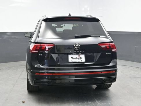 Used 2023 Volkswagen Tiguan SE R-Line AWD/4WD image 5