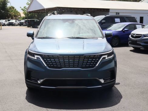 Used 2023 Kia Carnival SX Prestige FWD image 4