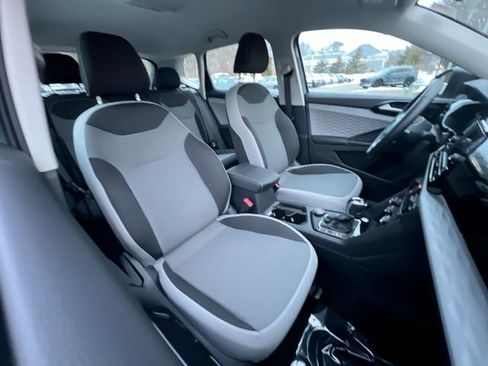 Certified 2024 Volkswagen Taos S image 23