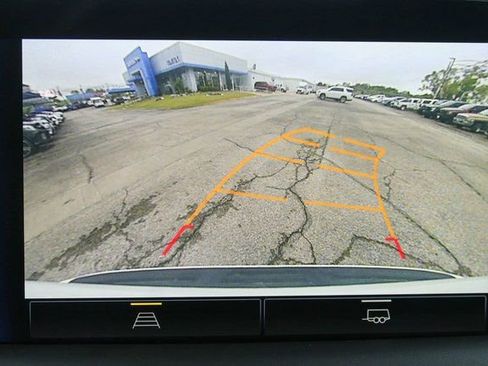 Used 2023 Chevrolet Tahoe RST AWD/4WD image 36