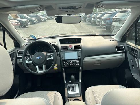 Used 2018 Subaru Forester 2.5i Premium AWD/4WD image 11