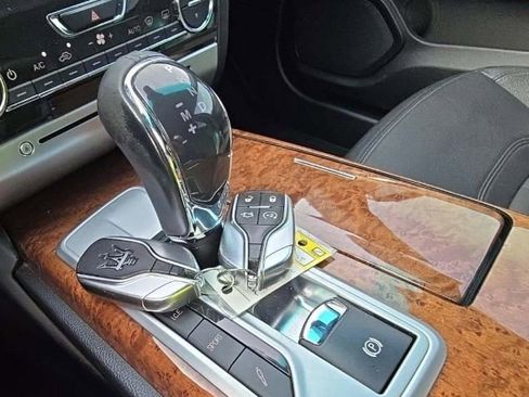 Used 2014 Maserati Quattroporte S Q4 image 9