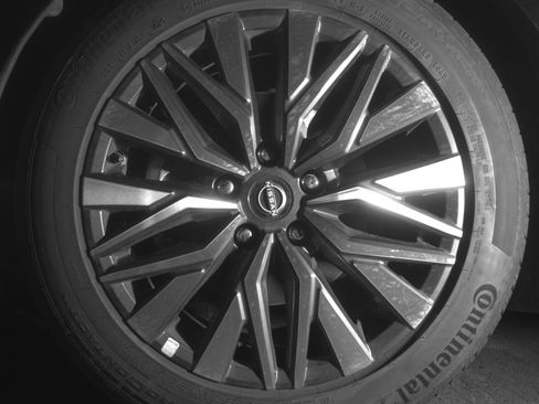 Used 2025 Nissan Altima 2.5 SV image 12