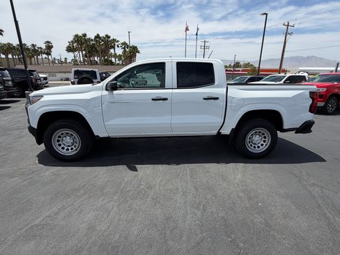Used 2024 Chevrolet Colorado W/T RWD image 6