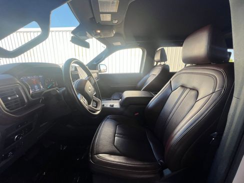 Used 2024 Ford Expedition Limited image 27