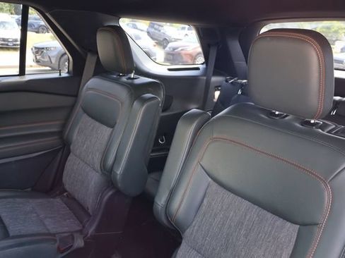 Used 2023 Ford Explorer Timberline w/ Timberline Technology Package AWD/4WD image 11