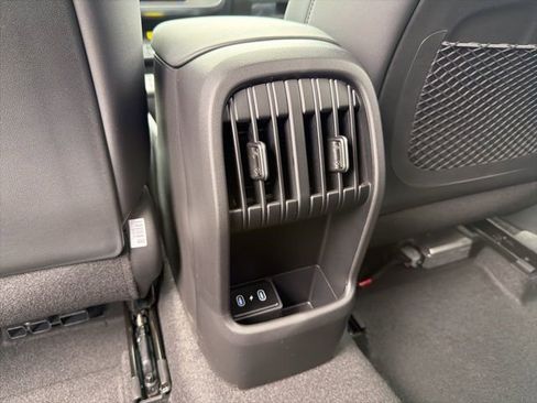 New 2026 Hyundai Kona SEL Premium AWD/4WD image 28