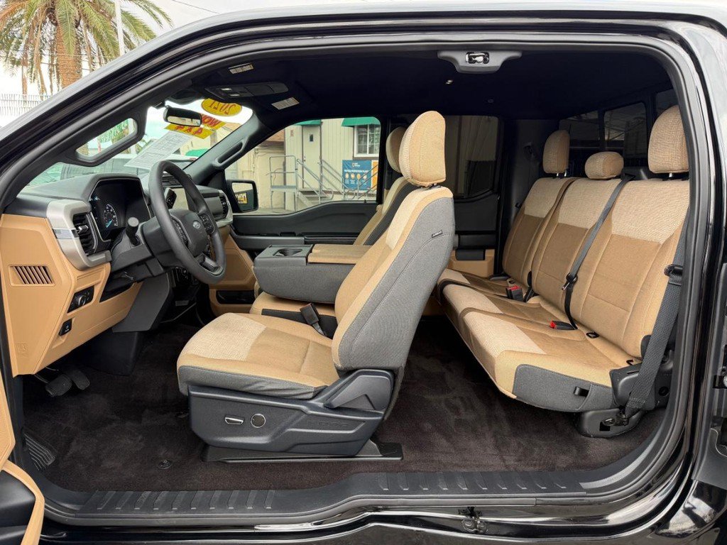 Used 2021 Ford F150 XLT AWD/4WD image 17
