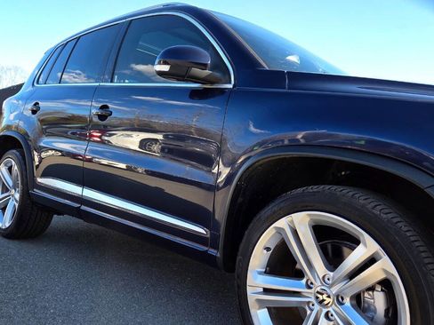 Used 2014 Volkswagen Tiguan R-Line image 16