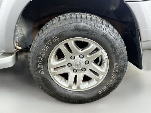 Used 2007 Toyota Sequoia Limited AWD/4WD image 32
