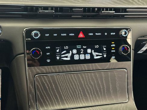 New 2026 Genesis GV80 3.5T e-SC image 21