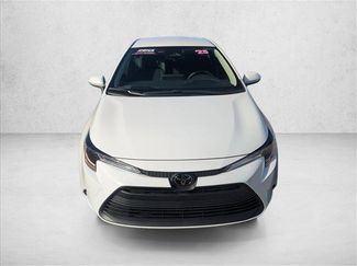 Used 2025 Toyota Corolla LE video 2