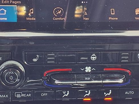 Used 2022 Jeep Grand Cherokee Limited 4xe image 5