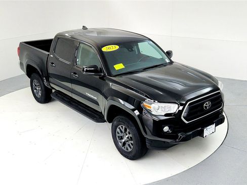 Used 2023 Toyota Tacoma SR5 image 13
