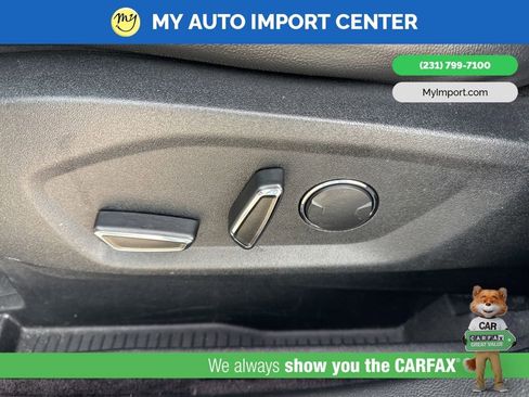 Used 2017 Ford Edge Titanium w/ Equipment Group 301A image 12