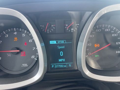Used 2013 Chevrolet Equinox LT w/ Driver Convenience Package FWD image 6