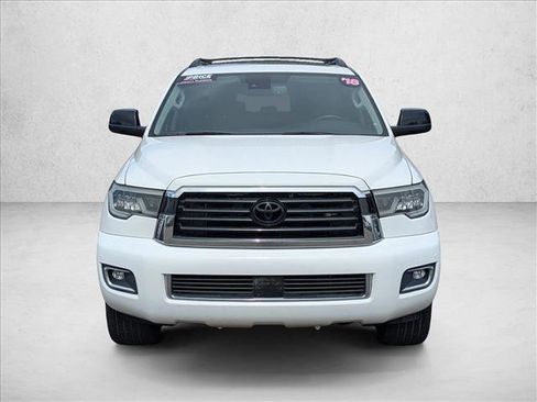 Used 2018 Toyota Sequoia TRD Sport AWD/4WD image 2