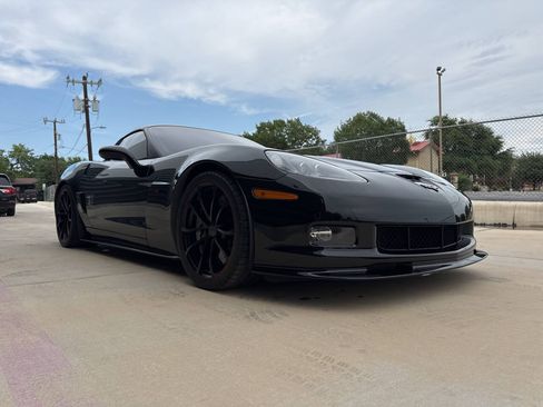 Used 2011 Chevrolet Corvette Z06 RWD image 9