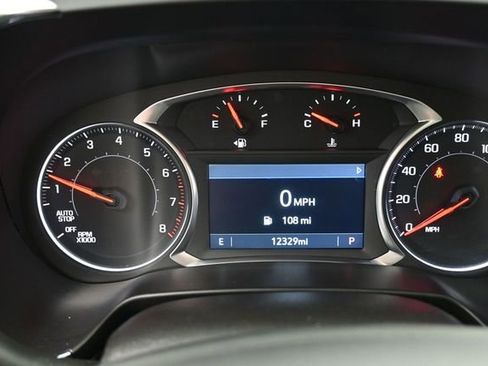 Used 2024 Chevrolet Blazer LT w/ LPO, Floor Liner Package FWD image 3