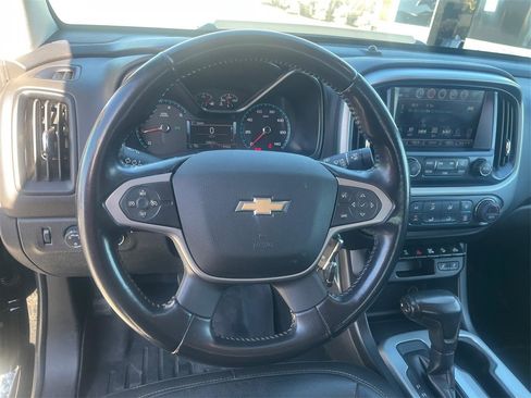 Used 2018 Chevrolet Colorado ZR2 w/ ZR2 Midnight Special Edition image 17