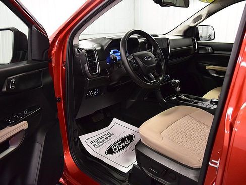 Used 2024 Ford Ranger XLT w/ Technology Package image 18