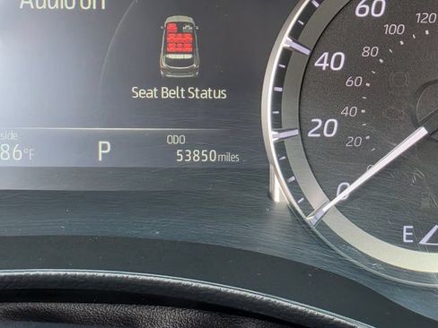 Used 2023 Toyota Highlander LE AWD/4WD image 24