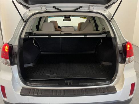 Used 2013 Subaru Outback 2.5i Premium w/ All-Weather Pkg image 21