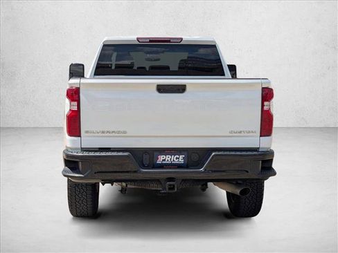 Used 2024 Chevrolet Silverado 2500 Custom w/ Custom Convenience Package AWD/4WD image 6
