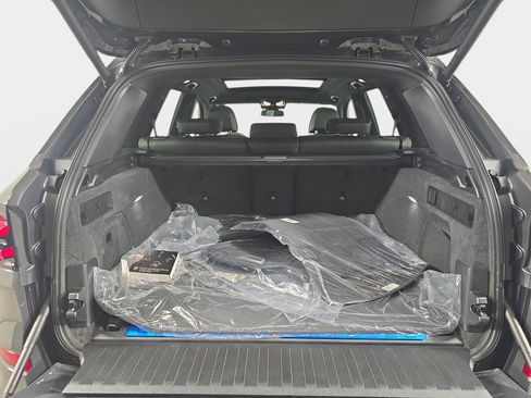 New 2026 BMW X5 xDrive50e w/ M Sport Package AWD/4WD image 11