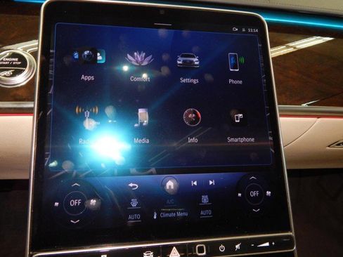 Used 2023 Mercedes-Benz S 500 4MATIC w/ Warmth & Comfort Package image 37