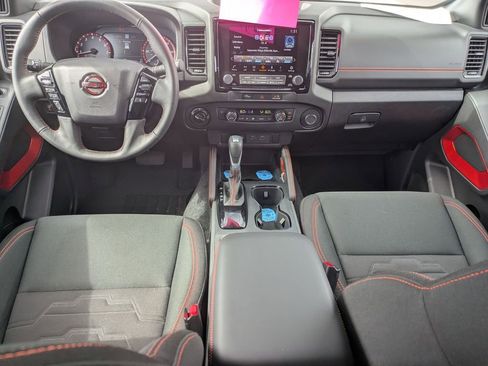 Used 2024 Nissan Frontier PRO-4X w/ Technology Package image 20