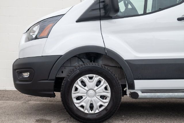 Used 2025 Ford Transit 250 Low Roof w/ Exterior Upgrade Package RWD image 24