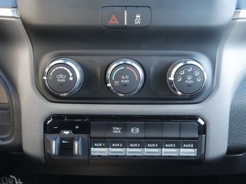 Used 2024 RAM 3500 SLT w/ Quick Order Package 2YG SLT image 19