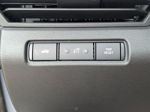 New 2026 Nissan Altima 2.5 SR FWD image 17