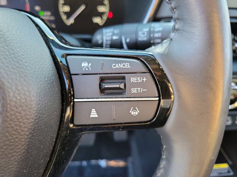 Used 2024 Honda CR-V EX-L image 19