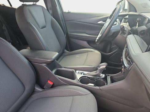 Used 2025 Buick Encore GX Preferred FWD image 10