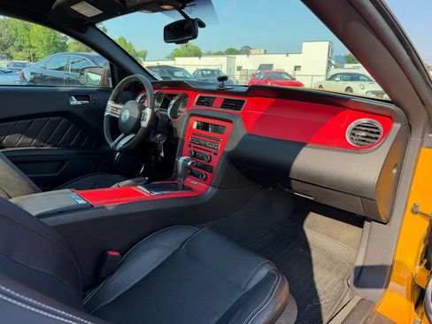 Used 2012 Ford Mustang Premium w/ V6 Coupe Accessory Pkg 1 RWD image 19