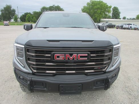 New 2026 GMC Sierra 1500 AT4X AWD/4WD image 11