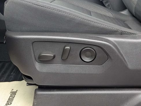 Used 2025 GMC Sierra 1500 Elevation w/ Preferred Package AWD/4WD image 18