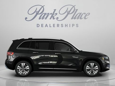 Certified 2026 Mercedes-Benz GLB 250 image 23