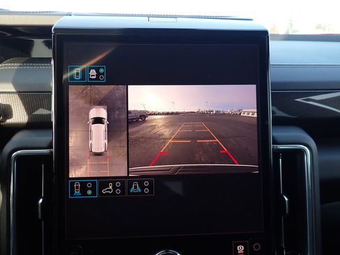 New 2026 GMC Yukon Elevation image 25