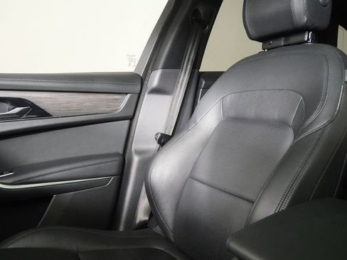 Used 2023 Jaguar F-PACE S AWD/4WD image 19