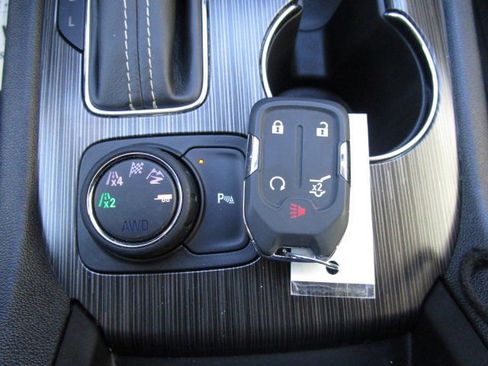 Used 2019 GMC Acadia SLT w/ Black Edition image 20