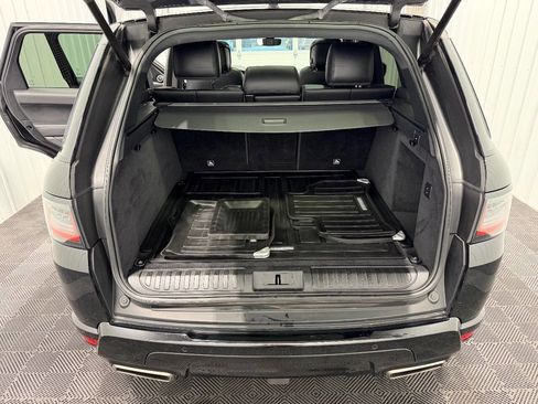 Used 2019 Land Rover Range Rover Sport HST image 13