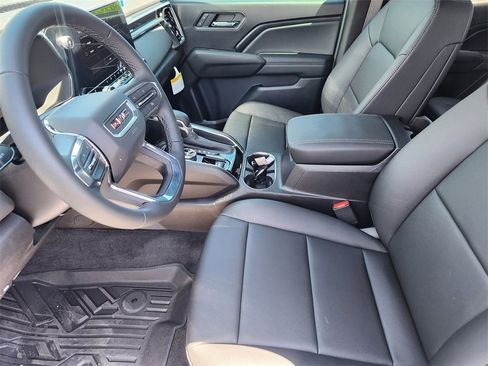 New 2025 GMC Canyon Elevation w/ Convenience Package image 7