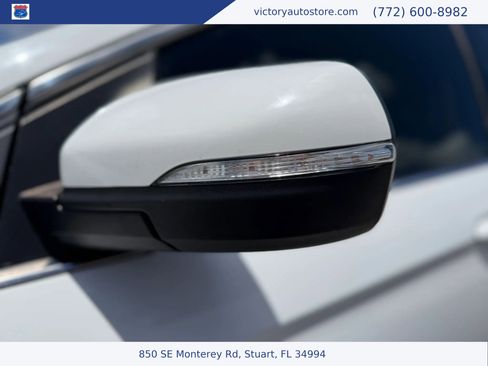 Used 2017 Ford Edge SEL w/ Equipment Group 201A FWD image 12