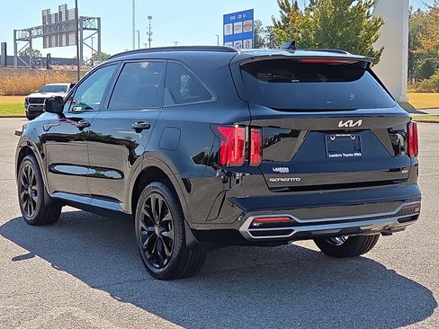 Used 2023 Kia Sorento SX AWD/4WD image 4