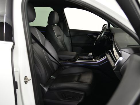 Used 2022 Audi Q7 Premium Plus w/ Premium Plus Package image 17