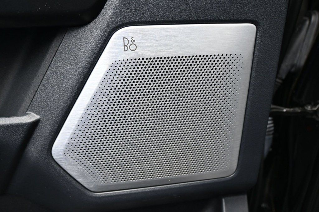 Used 2023 Ford F150 Raptor AWD/4WD image 13